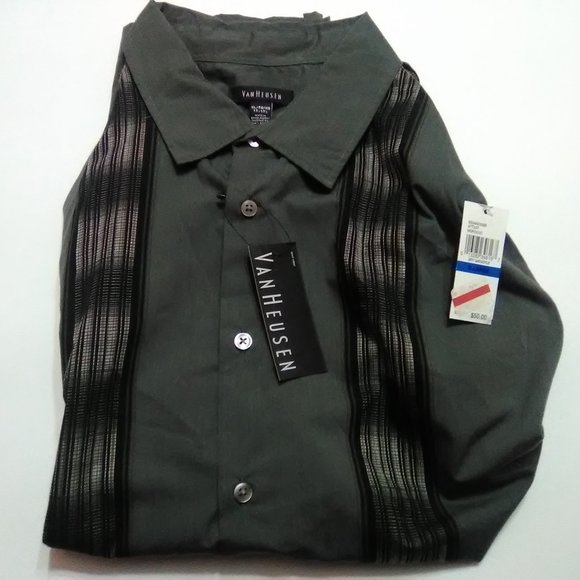 Mens Van Heusen Short Sleeve Dress Shirt XL - Picture 1 of 8